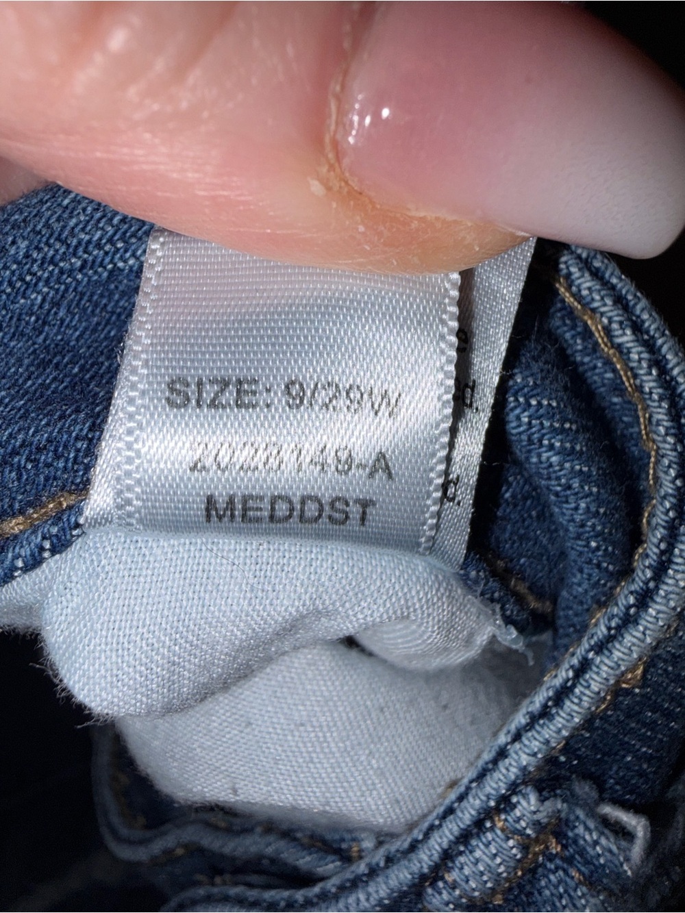 SO Juniors Distressed Skinny Jeans Size 9/30W Medium Wash Raw Hem - Picture 4 of 5